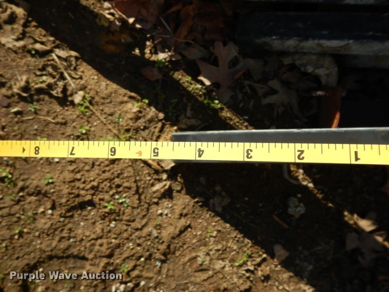 image for item FU9762 Approximately 375 linear feet of fence panels