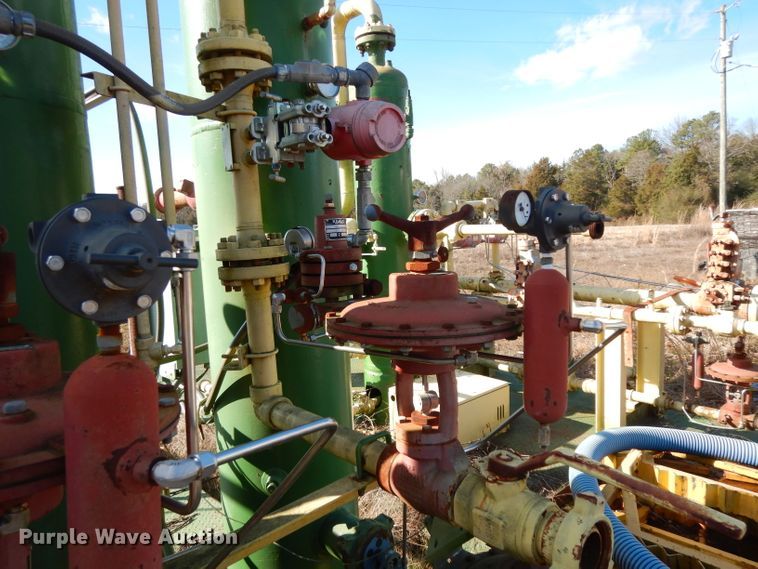 image for item FU9765 Fracmaster three line coal gas separator/heater/filter