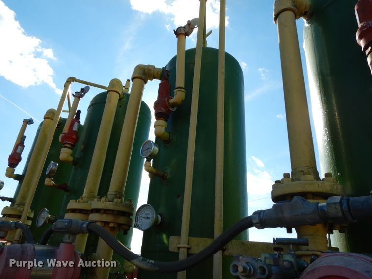 image for item FU9765 Fracmaster three line coal gas separator/heater/filter