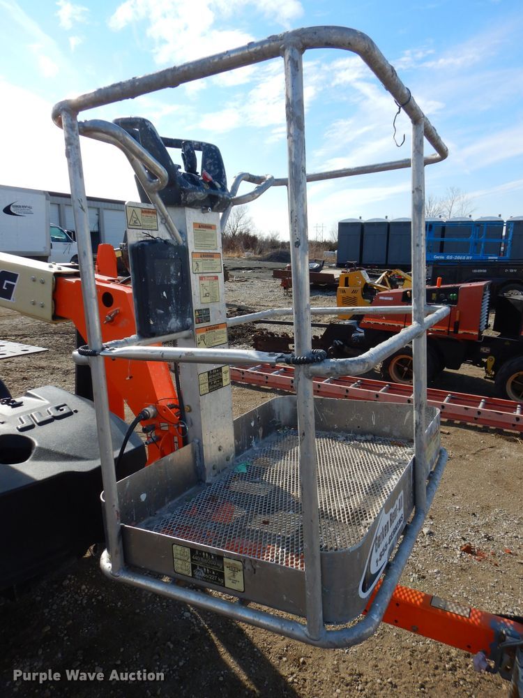 image for item FY9010 2015 JLG T350 boom lift