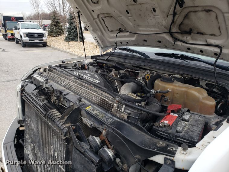 image for item GA9452 2008 Ford F550 Super Duty flatbed truck