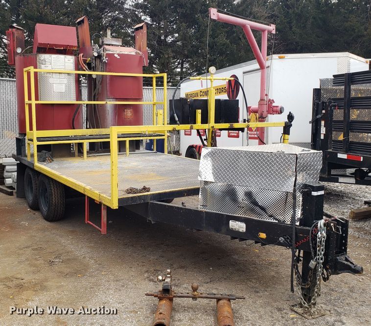 image for item GA9454 1995 shop built paint melt kettle trailer