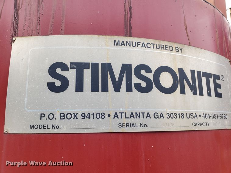 image for item GA9454 1995 shop built paint melt kettle trailer