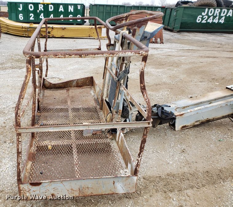 image for item GB9594 Terex B85 boom lift