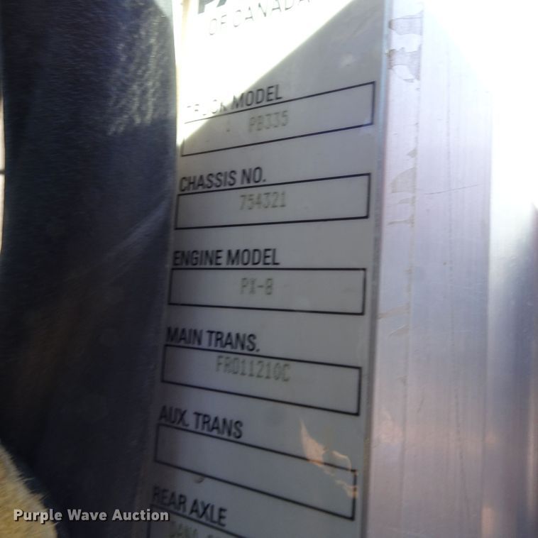 image for item GC9162 2008 Peterbilt 335 fuel truck