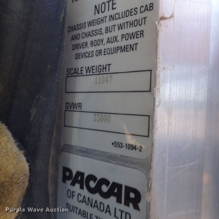 image for item GC9162 2008 Peterbilt 335 fuel truck