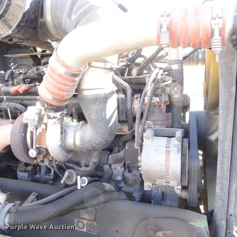 image for item GC9164 2007 Peterbilt 378 fuel truck