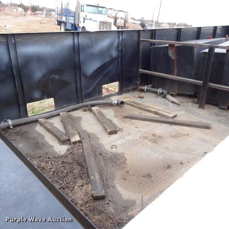 image for item GC9174 Waltco 373BT oil delivery bed