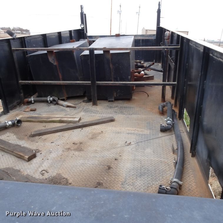 image for item GC9174 Waltco 373BT oil delivery bed