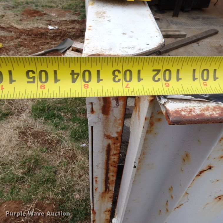 image for item GC9174 Waltco 373BT oil delivery bed