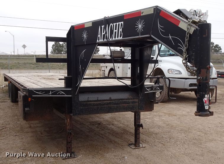image for item GC9183 2008 Apache equipment trailer