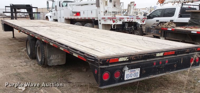 image for item GC9183 2008 Apache equipment trailer