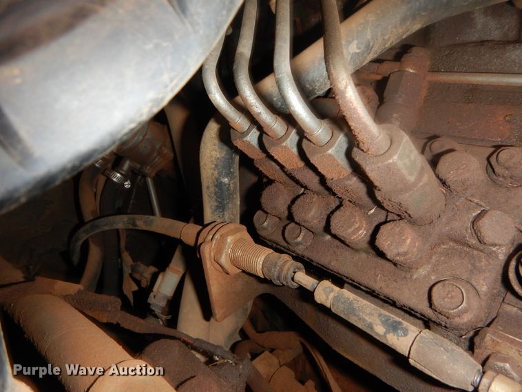 image for item GE9046 2004 Caterpillar 242B skid steer