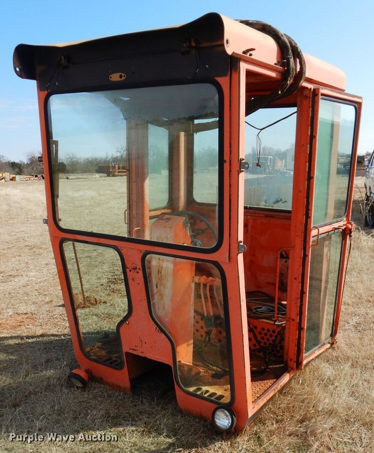 image for item GE9160 Dresser motor grader