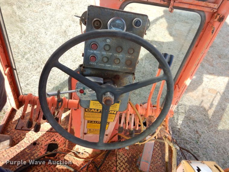 image for item GE9160 Dresser motor grader