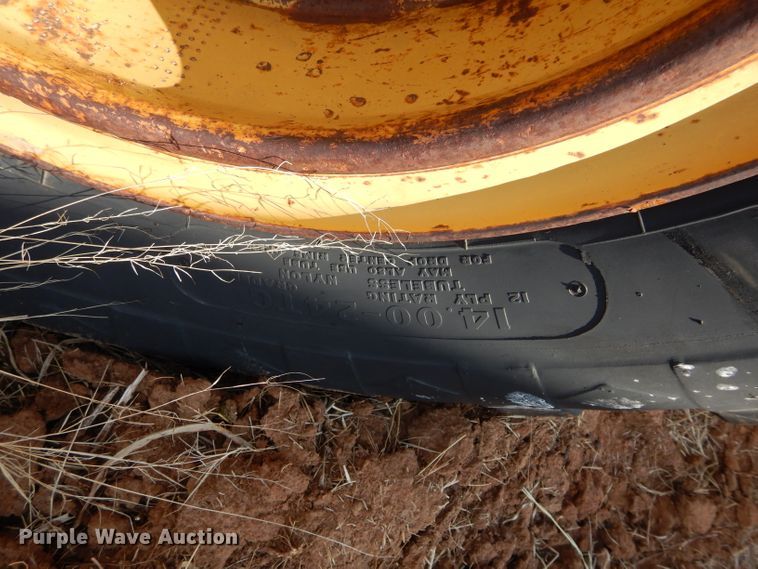 image for item GE9160 Dresser motor grader