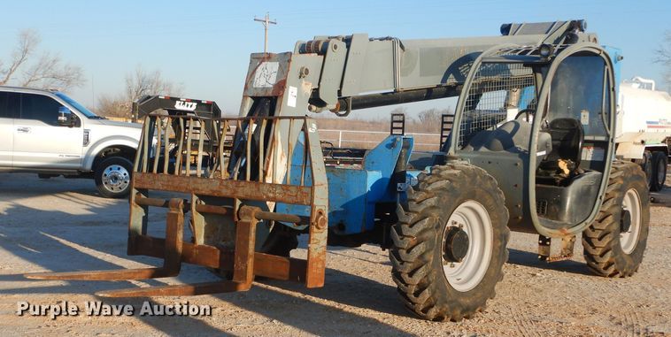 image for item GE9167 Terex TH842C  telehandler