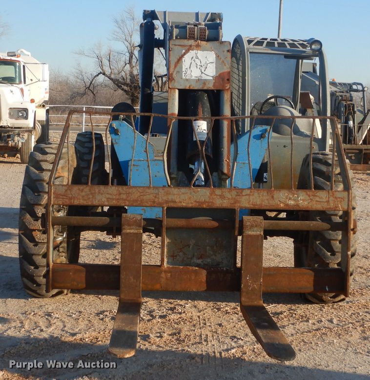 image for item GE9167 Terex TH842C  telehandler