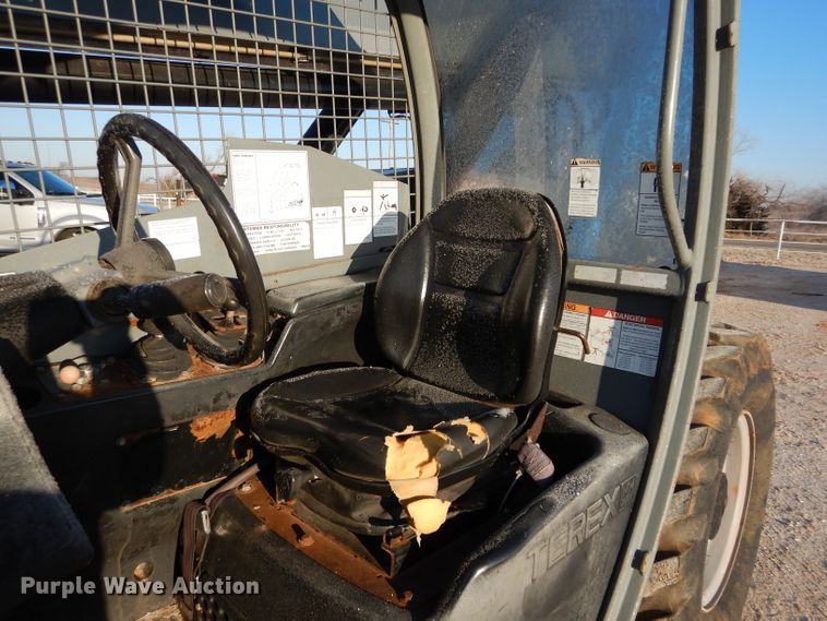 image for item GE9167 Terex TH842C  telehandler