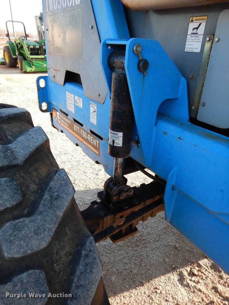 image for item GE9167 Terex TH842C  telehandler
