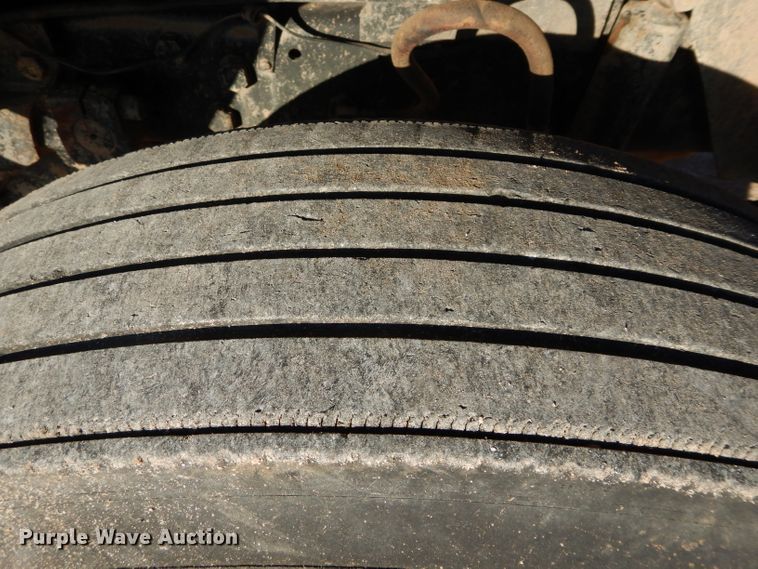 image for item GE9168 1989 Mack R688ST water truck