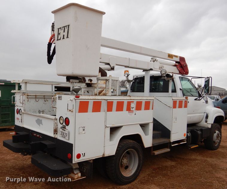 image for item GE9189 2000 Chevrolet C6500 bucket truck