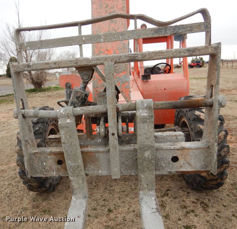 image for item GE9279 2007 Sky Trak 8042  telehandler