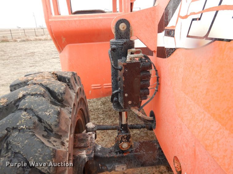 image for item GE9279 2007 Sky Trak 8042  telehandler