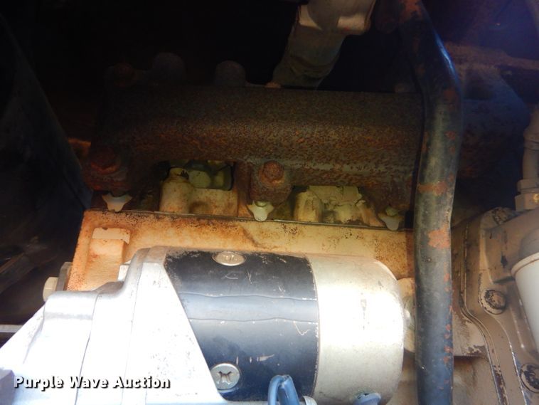 image for item GG9657 Ford 276 Versatile bi-directional 4WD tractor