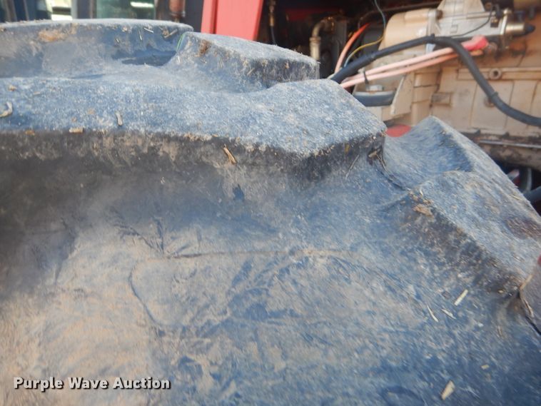 image for item GG9657 Ford 276 Versatile bi-directional 4WD tractor