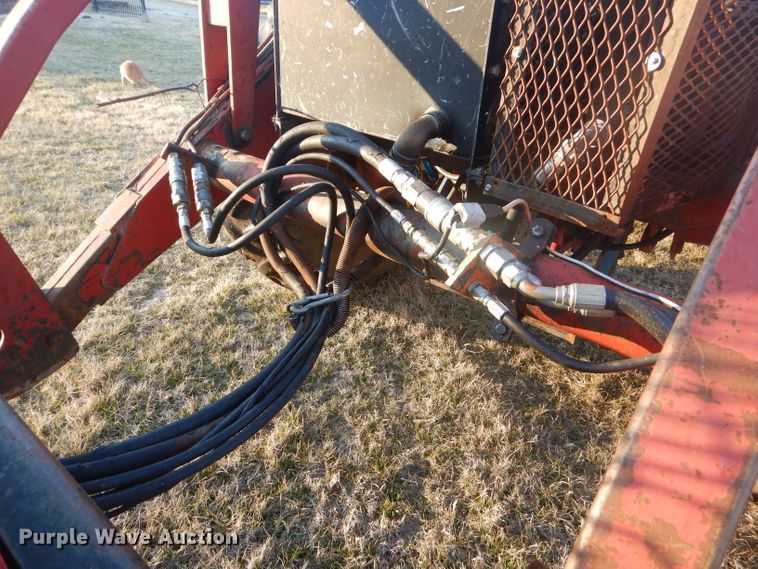 image for item GG9657 Ford 276 Versatile bi-directional 4WD tractor