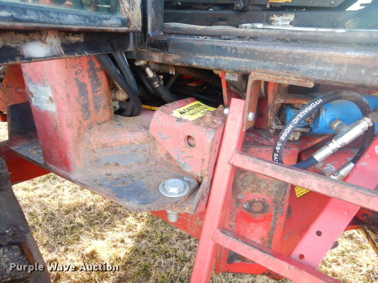 image for item GG9657 Ford 276 Versatile bi-directional 4WD tractor