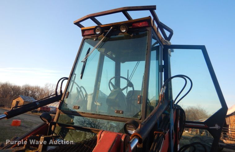 image for item GG9657 Ford 276 Versatile bi-directional 4WD tractor