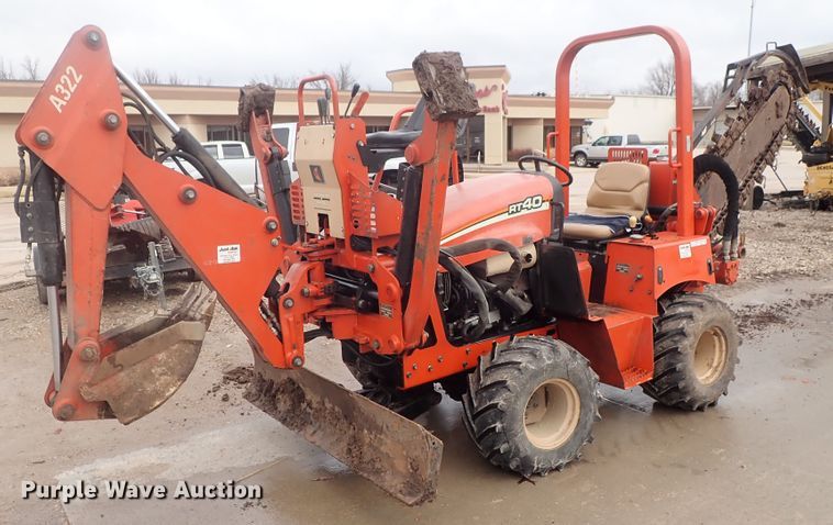 image for item GN9621 2006 Ditch Witch RT40 trencher