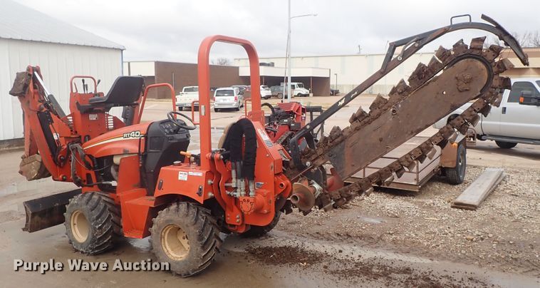 image for item GN9621 2006 Ditch Witch RT40 trencher