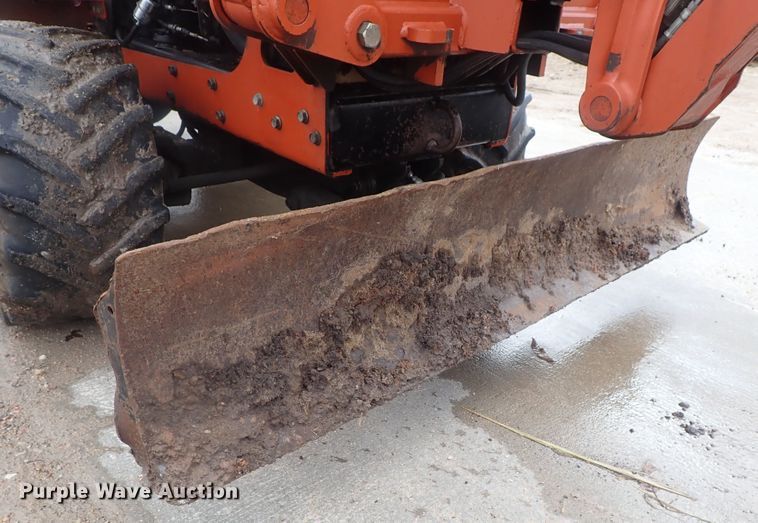 image for item GN9621 2006 Ditch Witch RT40 trencher