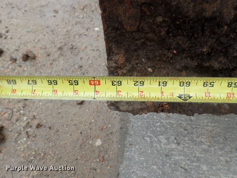 image for item GN9621 2006 Ditch Witch RT40 trencher