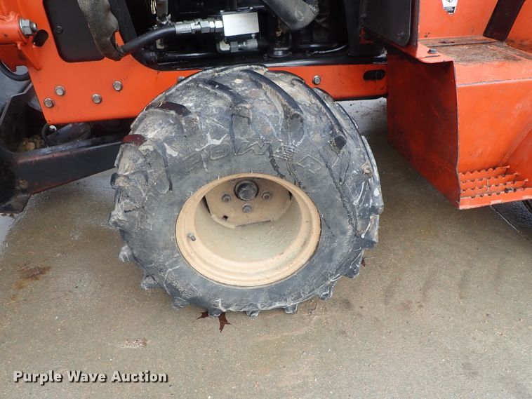 image for item GN9621 2006 Ditch Witch RT40 trencher