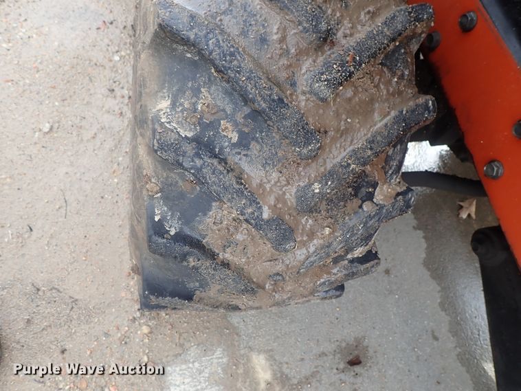 image for item GN9621 2006 Ditch Witch RT40 trencher