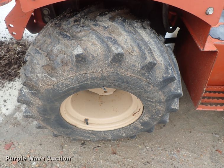 image for item GN9621 2006 Ditch Witch RT40 trencher