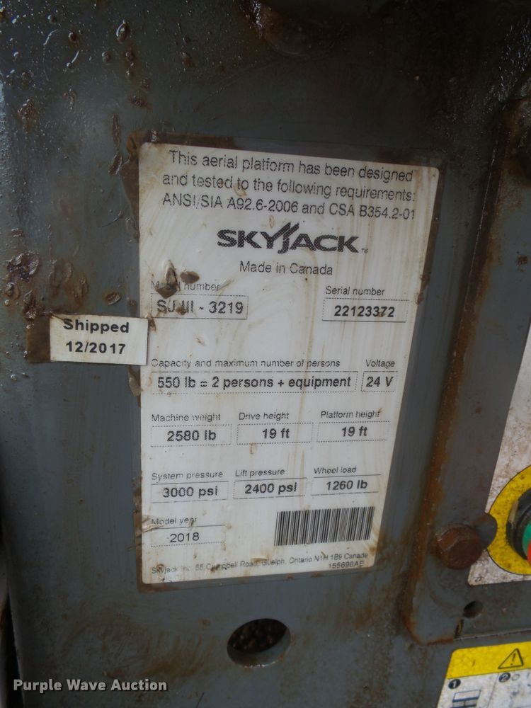 image for item GV9753 2018 Sky Jack SJIII 3219 scissor lift