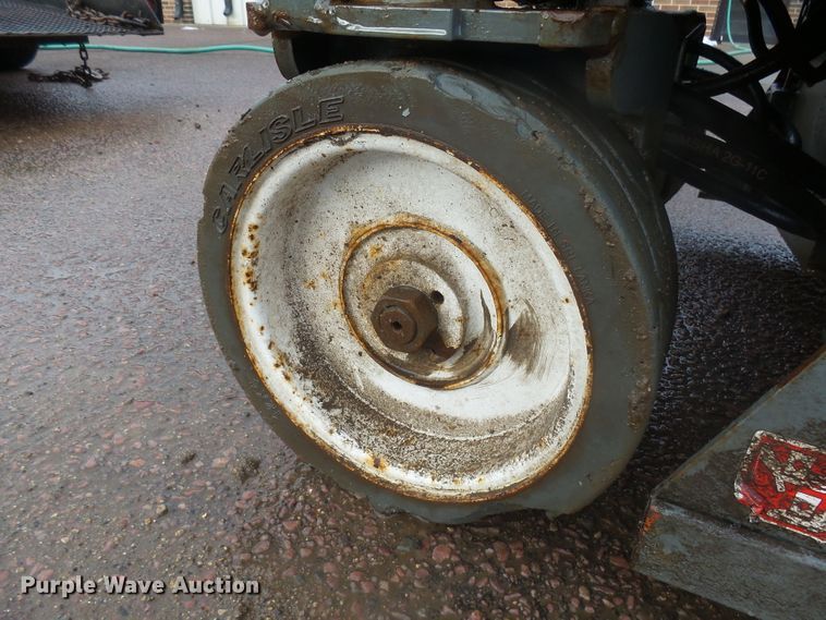 image for item GV9753 2018 Sky Jack SJIII 3219 scissor lift