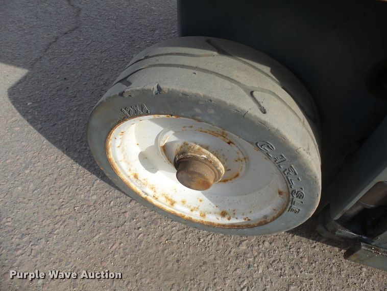 image for item GV9754 2018 Sky Jack SJIII 3219 scissor lift