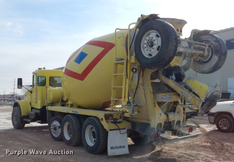 image for item GW9468 2004 Kenworth W900 ready mix truck