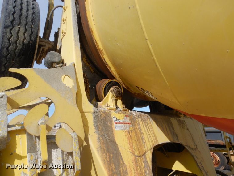 image for item GW9468 2004 Kenworth W900 ready mix truck