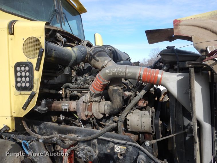image for item GW9468 2004 Kenworth W900 ready mix truck