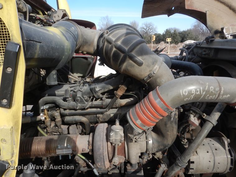 image for item GW9468 2004 Kenworth W900 ready mix truck