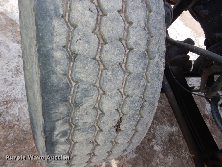 image for item GW9468 2004 Kenworth W900 ready mix truck