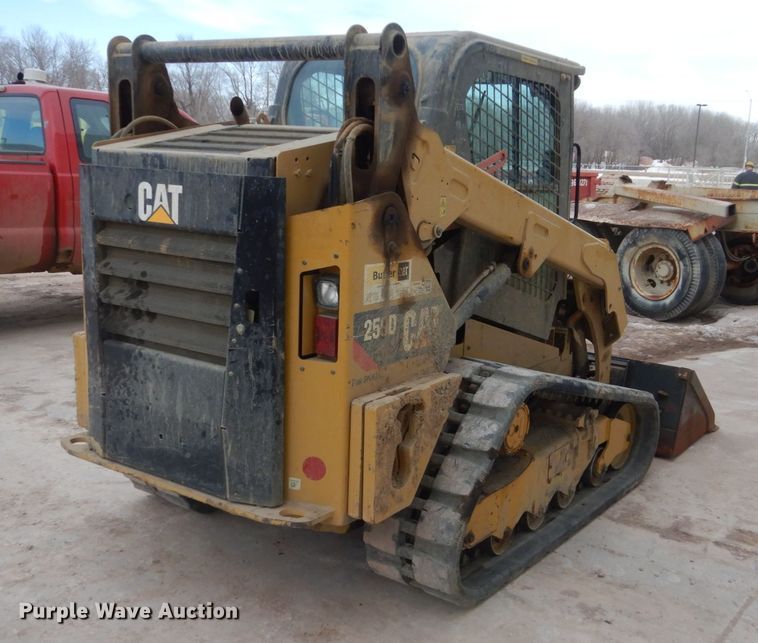 image for item GW9475 Caterpillar 259D skid steer
