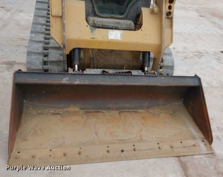 image for item GW9475 Caterpillar 259D skid steer